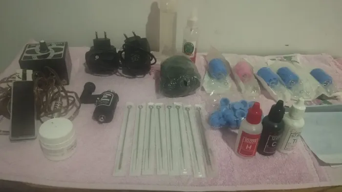 Vendo kit tattoo iniciante
