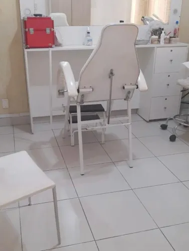 Cadeira para Micropigmentação c/Lupa