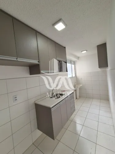 Locação de apartamento com 2 dorm., cozinha planejada, com piscina e lazer completo. Cond.