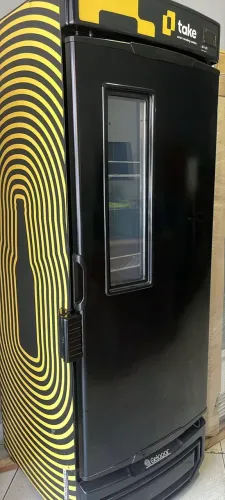 Vende - se Cervejeira Gelopar 572 litros