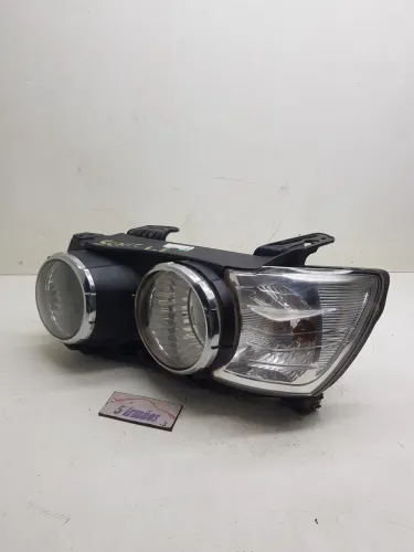 Farol Esquerdo Sonic 1.6 2012 / 2013 Para Retirada De Peças