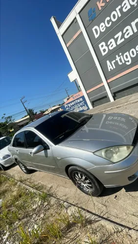 Ford Focus Sedan 1.6/1.6 Flex 8v/16v 4P Mec. 2005