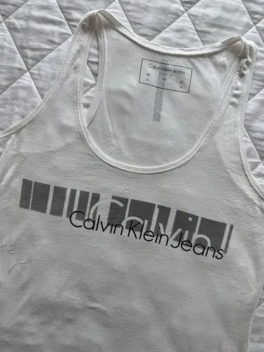 Blusa Calvin Klein
