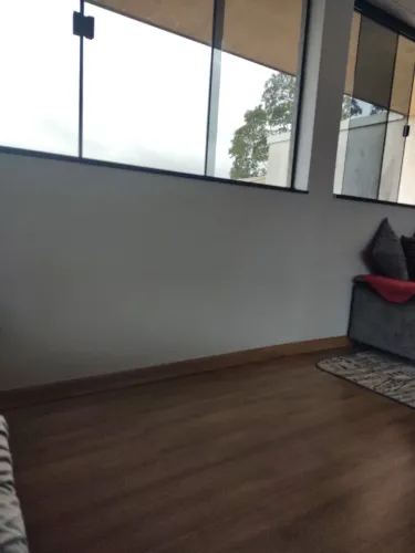 empregada doméstica, faxineira,para limpeza geral , que resida bairro alto