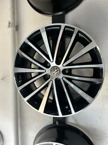 Jogo de Rodas Aro 17 Jetta TSI Volkswagen 5x112