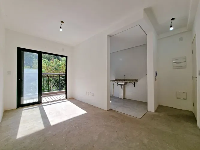 Apartamento NOVO, lazer completo, 3 dorms c/ suíte, varanda, vaga coberta! Granville Reser