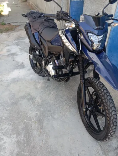 Muito nova