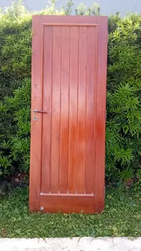 Porta 2,09 por 80 cm