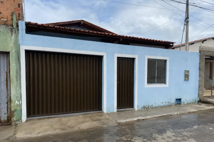 Casa no CONJUNTO CEARÁ, próxima a UPA 24h