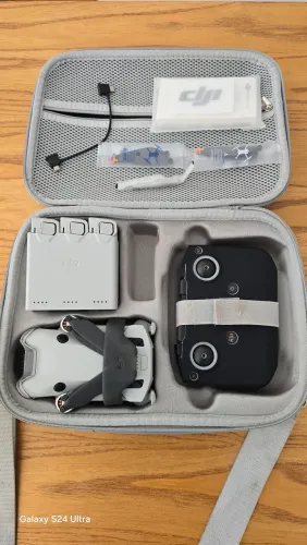 Dji mini 4 pro com 3 baterias LEIA DESCRICAO