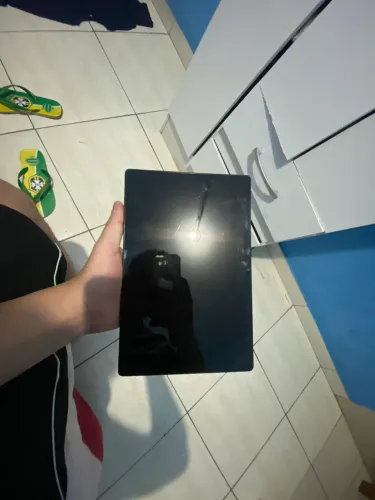 Vende-se tab a8 Samsung 4 g de ram 64GB usado em perfeito estado 