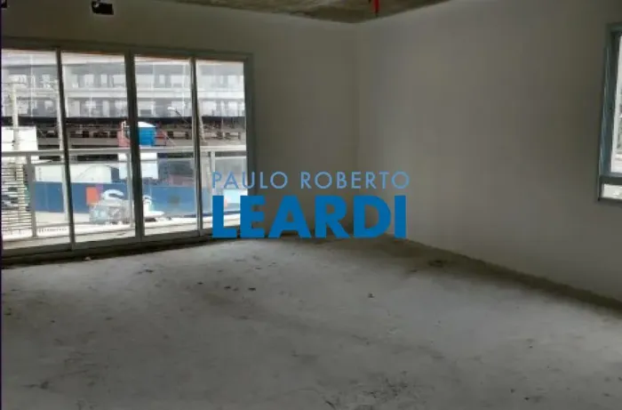 CONJ. COMERCIAL - TATUAPÉ - SP