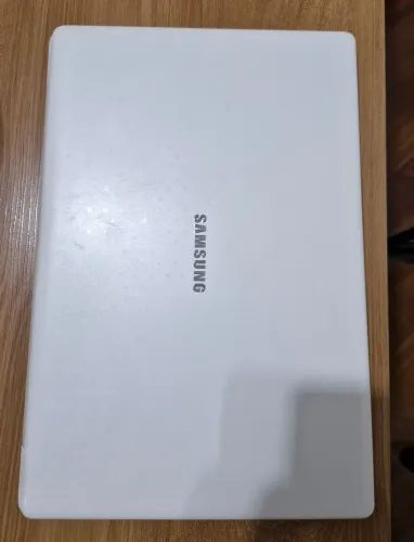 Notebook Samsung NP530XBB - Ótimo estado | Ideal para estudos e trabalho