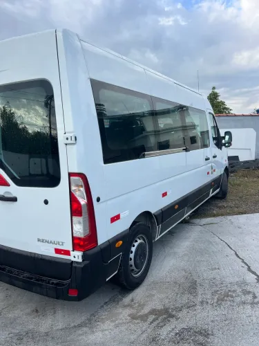 Renault Master 2.3 DCI Executive Longo 16L Dies 2026