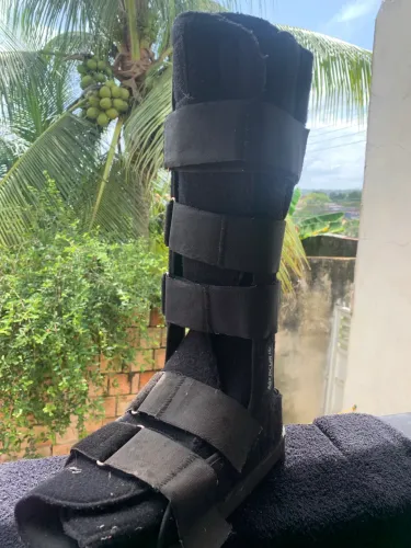 Bota Ortopédica Imobilizadora - Ajustável