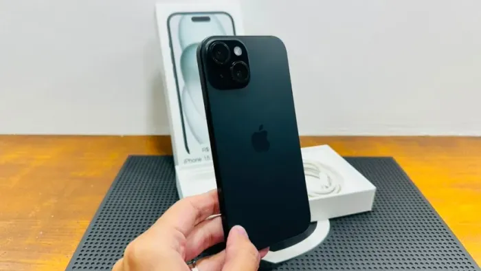 iPhone 15 (256GB) SEMINOVO!