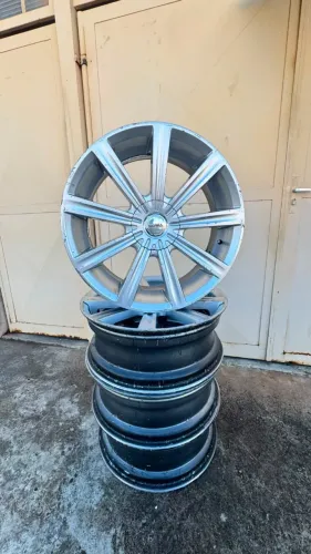 Jogo De Rodas aro 20 Kromma Kr1560 4 Peças 508 X 7,5 ( C/ Marcas De Uso )