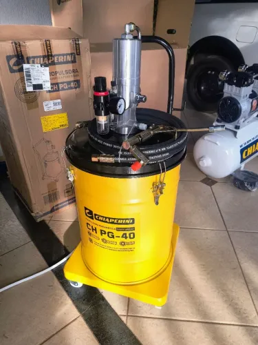 PROPULSORA PNEUMÁTICA DE GRAXA CHIAPERINI PG-40