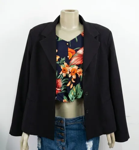 Blazer CGC By America Vintage, na cor preta e tam.: 42