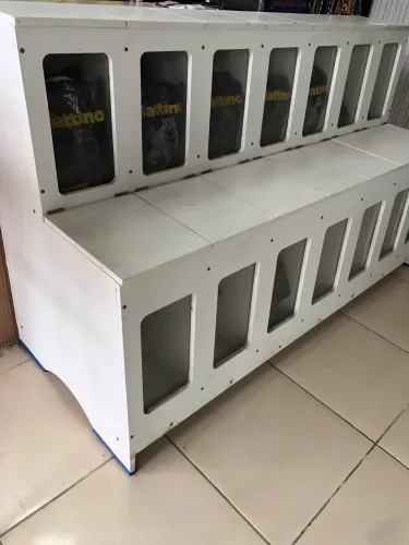 Balcão expositor para petshop