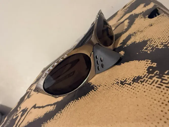 Óculos Oakley Plantaris TI Titanium Metal RP