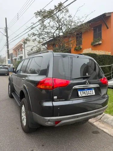 Mitsubishi Pajero Dakar 3.2 4X4 T.i. Dies. 5P Aut. 2010