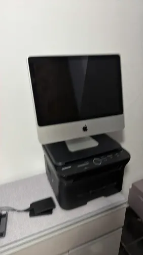 iMac 8gb 512 ssd macOS Monterrey