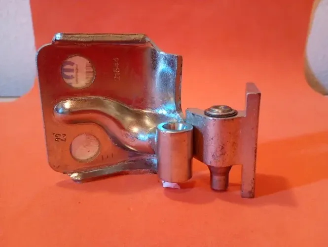 Dobradiça Porta Pálio 1998 a 2012 (conjunto batente e porta)