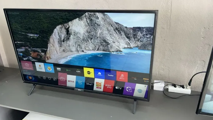 Smart Tv LG 43 polegadas 4k UHD inteligência artificial
