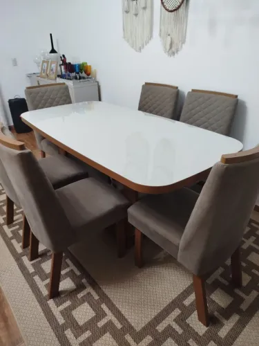 Mesa 6 cadeiras