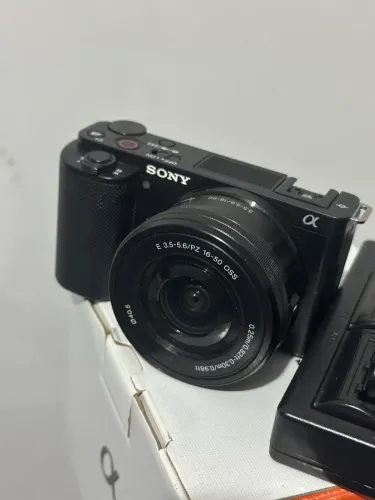 Câmera Sony zve10