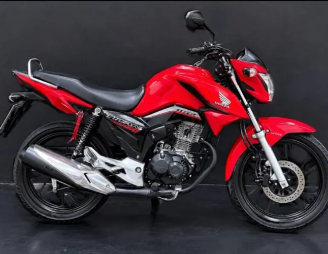 VENDO TITAN 160 ANO 2021