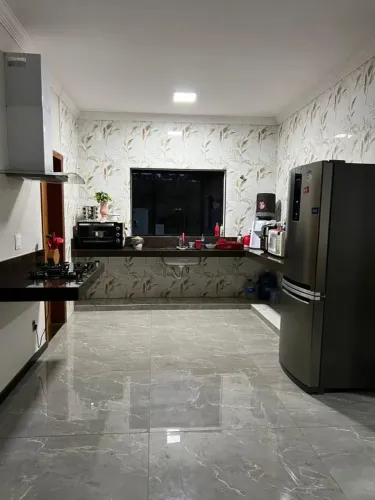 Casa de 4 quartos em condominio fechado (canto da siriema Vip)