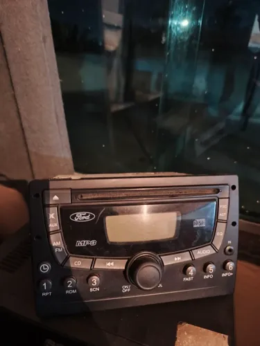 Radio original FORD