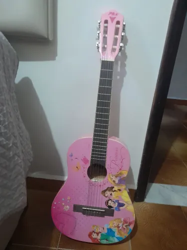 Violão infantil 