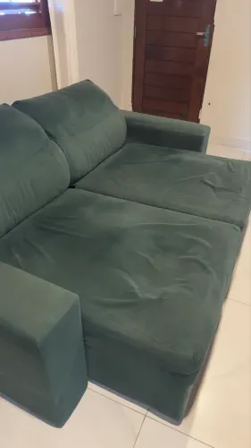 Sofá em perfeito estado estrutural
