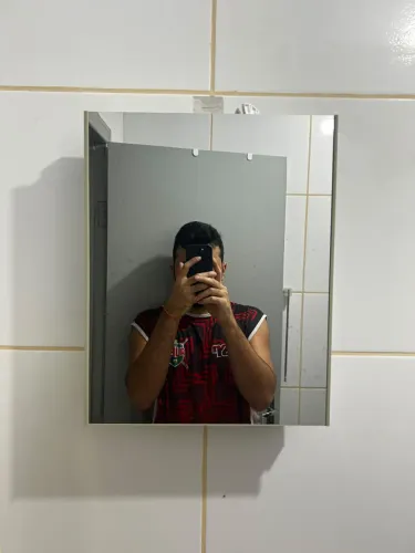 espelho com armário para banheiro