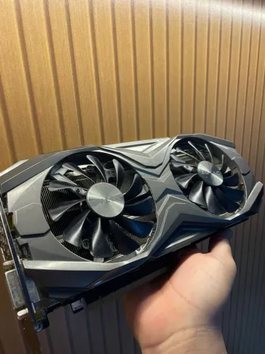 ? GTX 1080 Ti 11GB ZOTAC AMP Extreme | Impecável | Temperaturas Excelentes ?