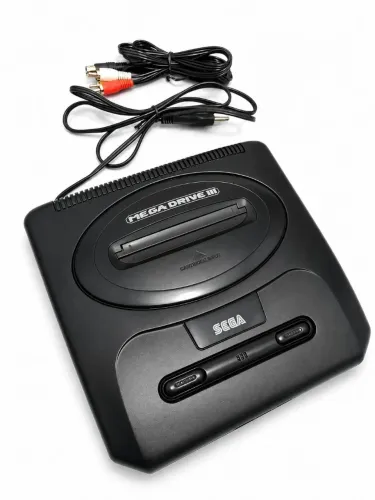 Console Sega Mega Drive 3 com Cartuchos e sem Controles