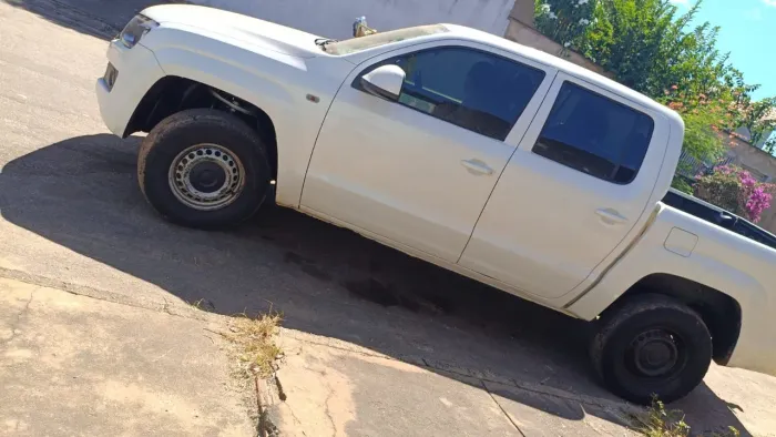 Volkswagen Amarok Highline CD 2.0 16V TDI 4X4 Dies. 2011