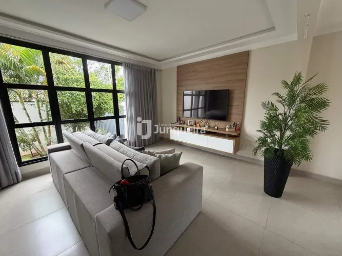 Casa para aluguel, 3 quartos, 1 suíte, 2 vagas, Centro - Piracicaba/SP