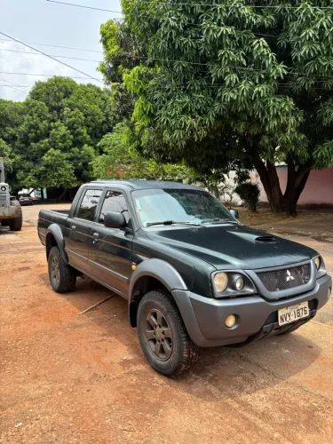 Mitsubishi L200 Outdoor GLS 2.5 4X4 CD TDI Diesel 2011