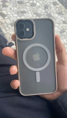 Vendo iPhone 11 64 gb, troco por ps4 ou Xbox