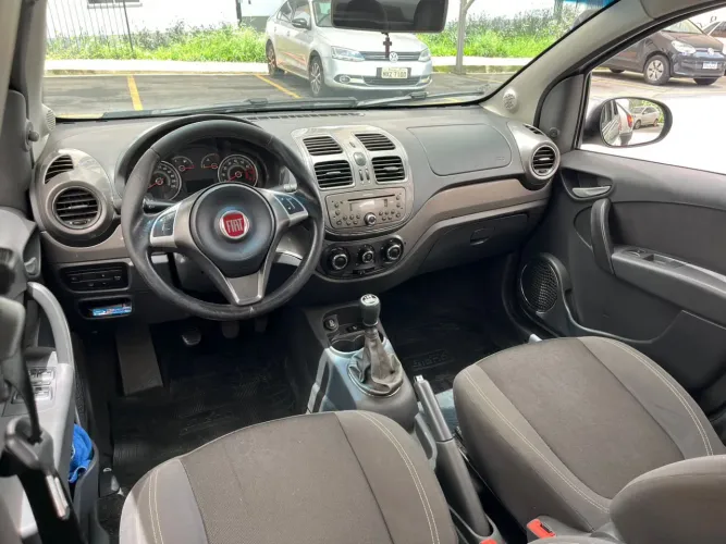 Fiat Grand Siena Essence 1.6 Flex 16V 2017