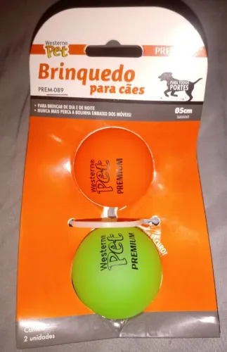 Duas bolas para cachorros