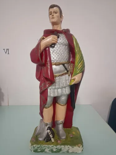 Imagem de santo expedito de gesso 60 cm