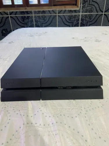 PlayStation 4 FAT - SEMINOVO - 1TB