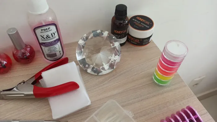 Materiais para começar com nail design 