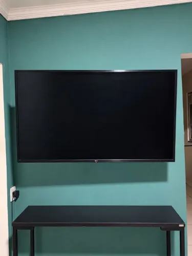 Vendo TV LG Smart 50 polegadas