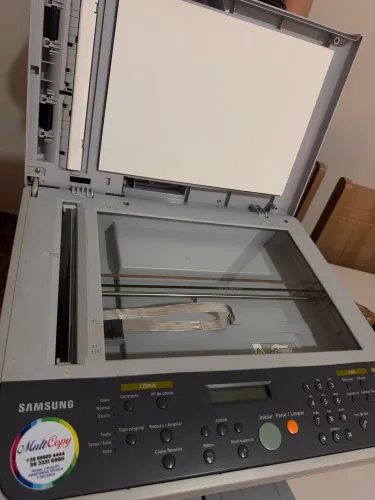 Impressora Multifuncional Samsung SCX-4521F Laser - Copia, Imprime e Digitaliza